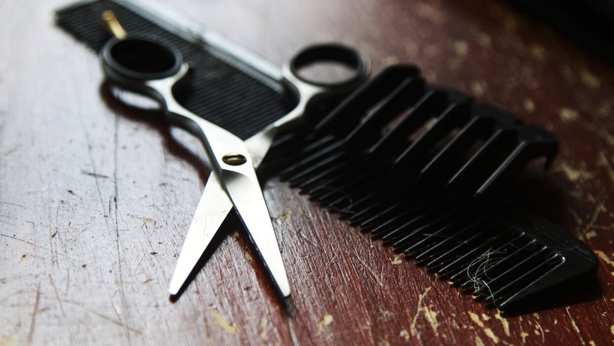 barber_image-2 barber_image-2