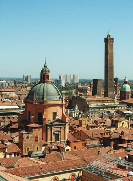 vista-dall-alto-di-bologna.jpeg