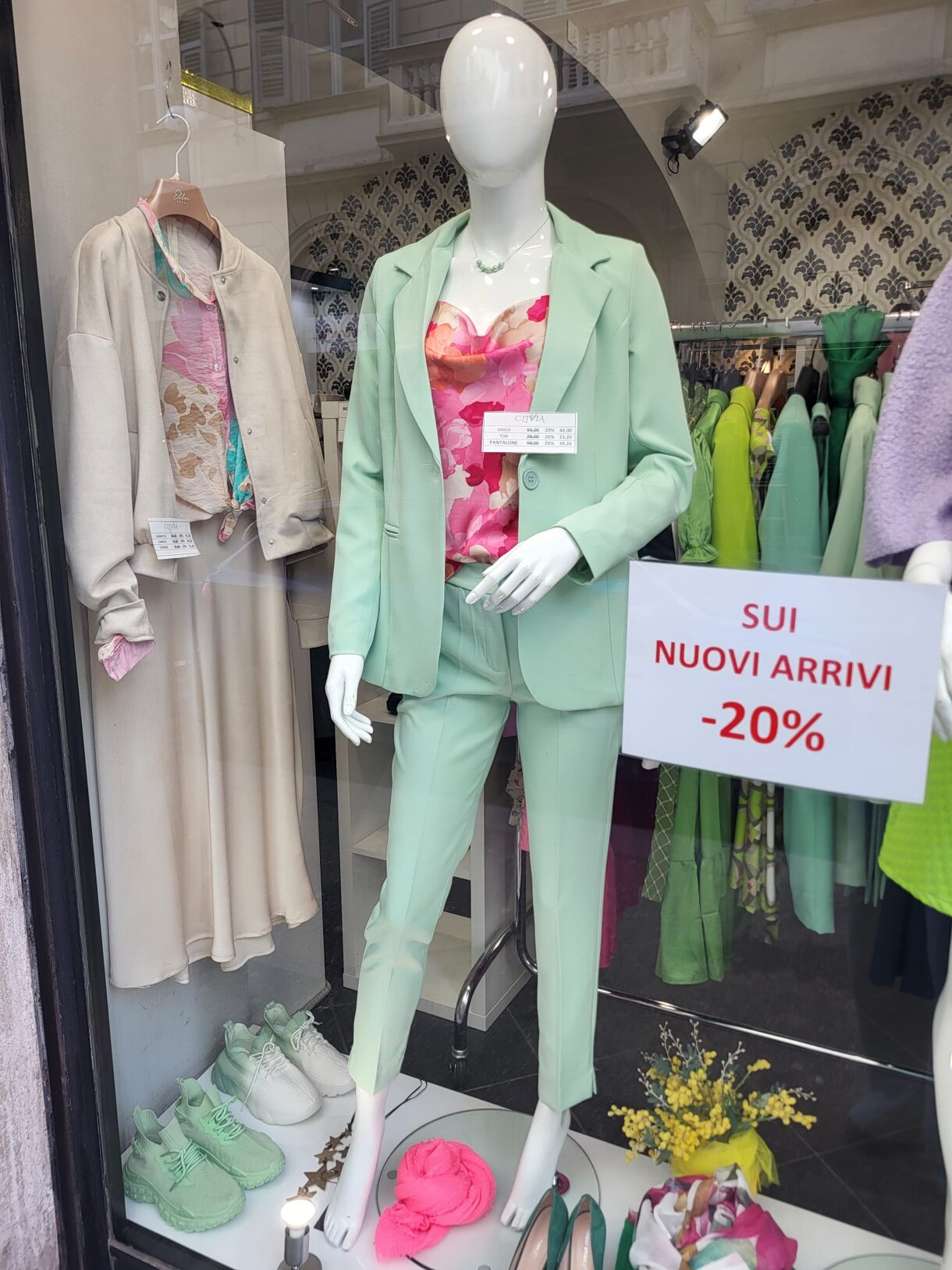 a22df800-7616-4b1b-ad46-fcd4ff8747f2 a22df800-7616-4b1b-ad46-fcd4ff8747f2