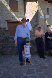 c8bc1363-72ef-4e3d-baa4-fb47fc833be8 c8bc1363-72ef-4e3d-baa4-fb47fc833be8