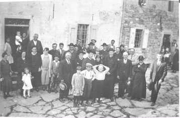 88f74430-0c90-4f18-bbf3-0034878674c3