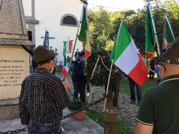 a77f35e0-6c7c-4cfe-8c19-7339590c3aaf