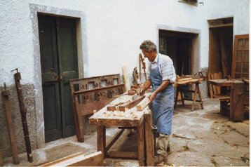 c073ede2-a336-4652-b255-7e27bce7f56b