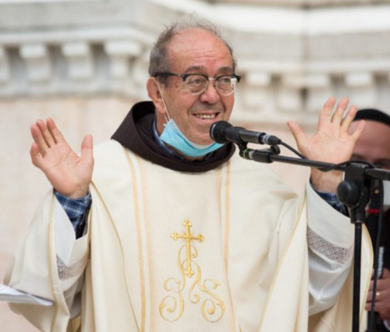 a7ec0ac0-e112-44c3-a9e6-7a1fdd02b739