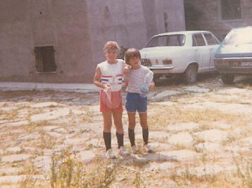 3afb3013-aeda-4c54-9f1f-60783e5dde89