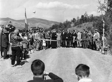 0da36c66-a84e-4402-a03b-203661b0d0e2