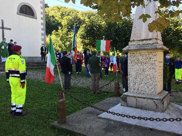 8c8915fc-d054-46fb-aa04-e3288df2cf9c