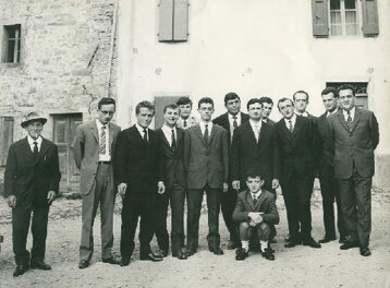 c2c9665f-a63c-4224-b4e0-9a8be5abfcb4