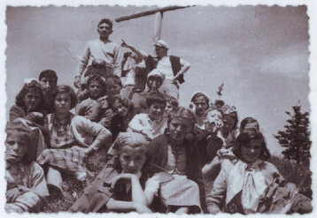 8312545f-cd25-46aa-b225-bfbda1798918