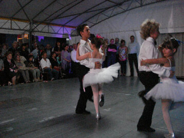 eef4fd9b-1a8b-4a9a-b6d3-e6cfceeeb589 eef4fd9b-1a8b-4a9a-b6d3-e6cfceeeb589