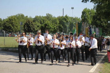 2caeded8-8904-496a-b530-5c16a3abe57a 2caeded8-8904-496a-b530-5c16a3abe57a