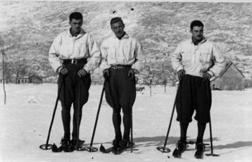 99347590-5bf5-4113-830d-783024e3dc32