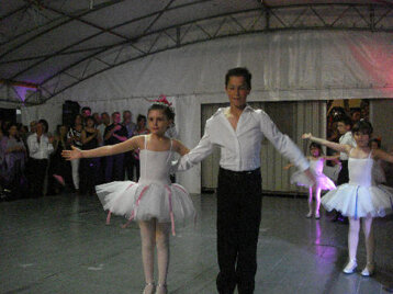 0b5b0ec0-9d3c-4ed9-ac81-1114b174230d 0b5b0ec0-9d3c-4ed9-ac81-1114b174230d