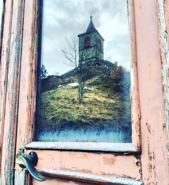 e95c0409-fb8a-4c75-bc2e-fc88d4a62dab