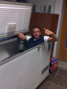 8e3e893d-f00c-4d2f-bcbc-52d65ae8f876