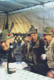 a7b40096-6c16-4d16-a4db-3ac41c0b72c3