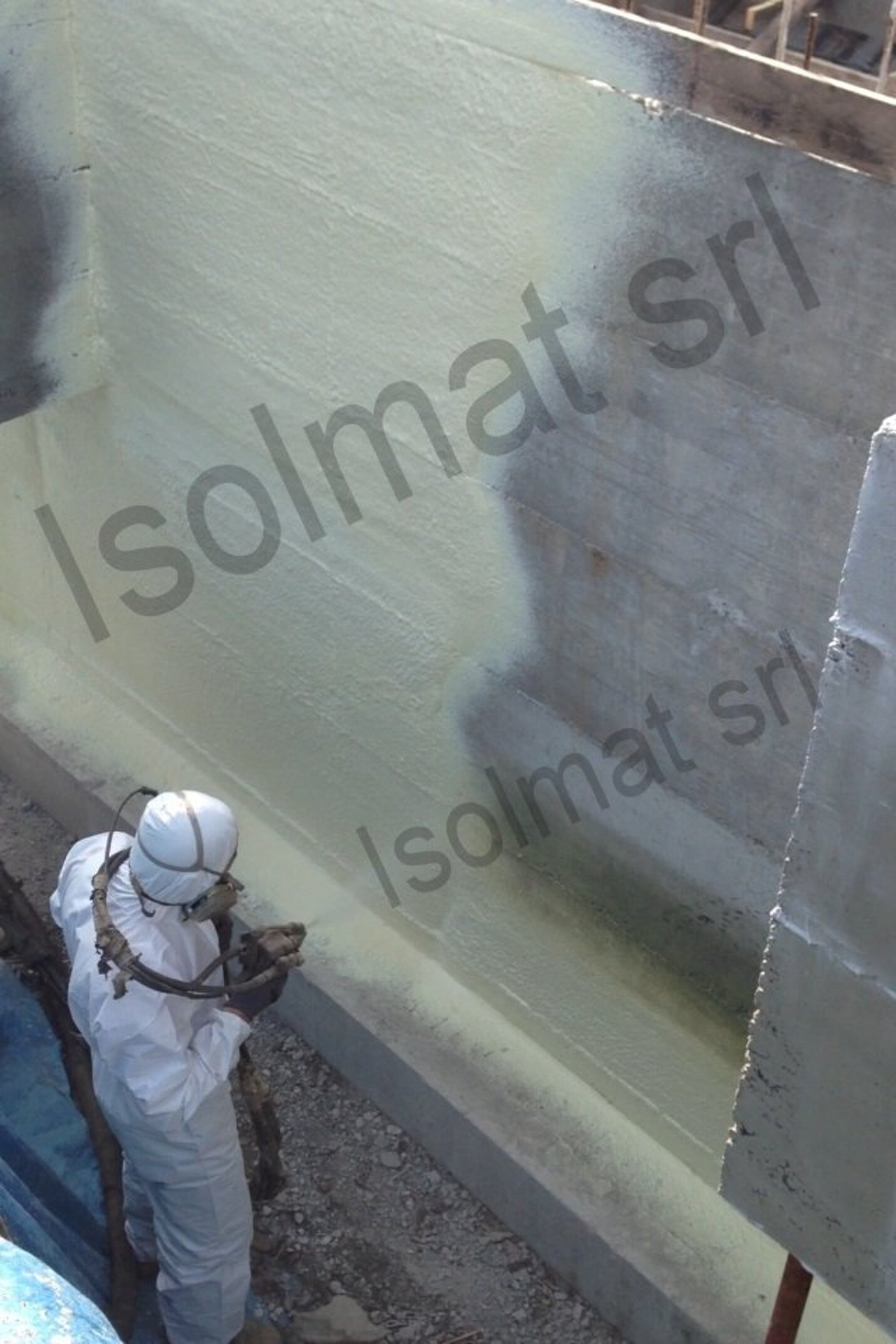 ISOLAMENTO IMPERMEABILIZZAZIONE MURA DI FONDAZIONE