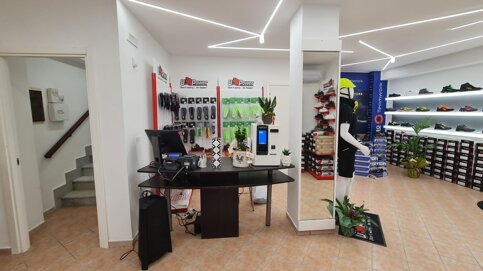 dac6ea98-8db5-4733-9203-561275bc293d