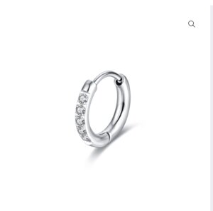 mono-orecchino-collezione-scattino