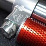 ammortizzatori-con-serbatoio-e-regolazioni-piggy-back-rocks-4x4-per-jl-e-jlu