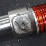 ammortizzatori-con-serbatoio-e-regolazioni-piggy-back-rocks-4x4-per-jk-e-jku