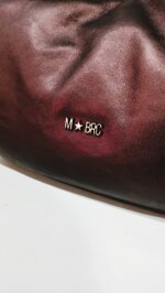 mbrc-g165-borsa-da-donna-in-pelle-laminata-modello-a-sacca