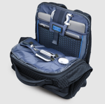 piquadro-6829w139-zaino-da-viaggio-in-tessuto-riciclato-con-finiture-in-pelle