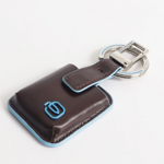 piquadro-porta-chiavi-ciondolo-con-conneque-modello-b23954