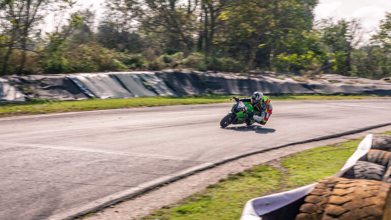 30fb9107-27fc-4101-9fef-a8340d53ce1f 30fb9107-27fc-4101-9fef-a8340d53ce1f