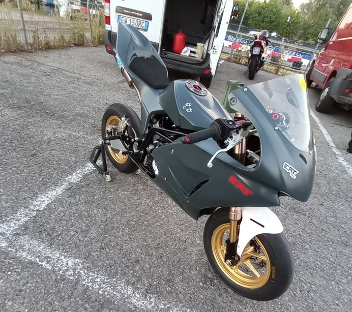 eaa4ced3-644b-4242-bd03-be31de743ffa eaa4ced3-644b-4242-bd03-be31de743ffa