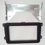 6500-seat-skoda-volkswagen-mascherina-con-staffe-montaggio-autoradio-2din