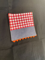 grembiule-nero-con-mucca