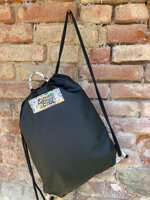 zainetto-easy-con-pattern-bn-o-colorato