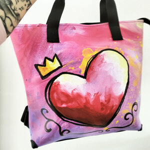 borsa-con-cuore-e-corona