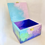 scatolina-con-gatto-e-corona