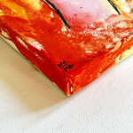 mano-con-arancia-ivrea