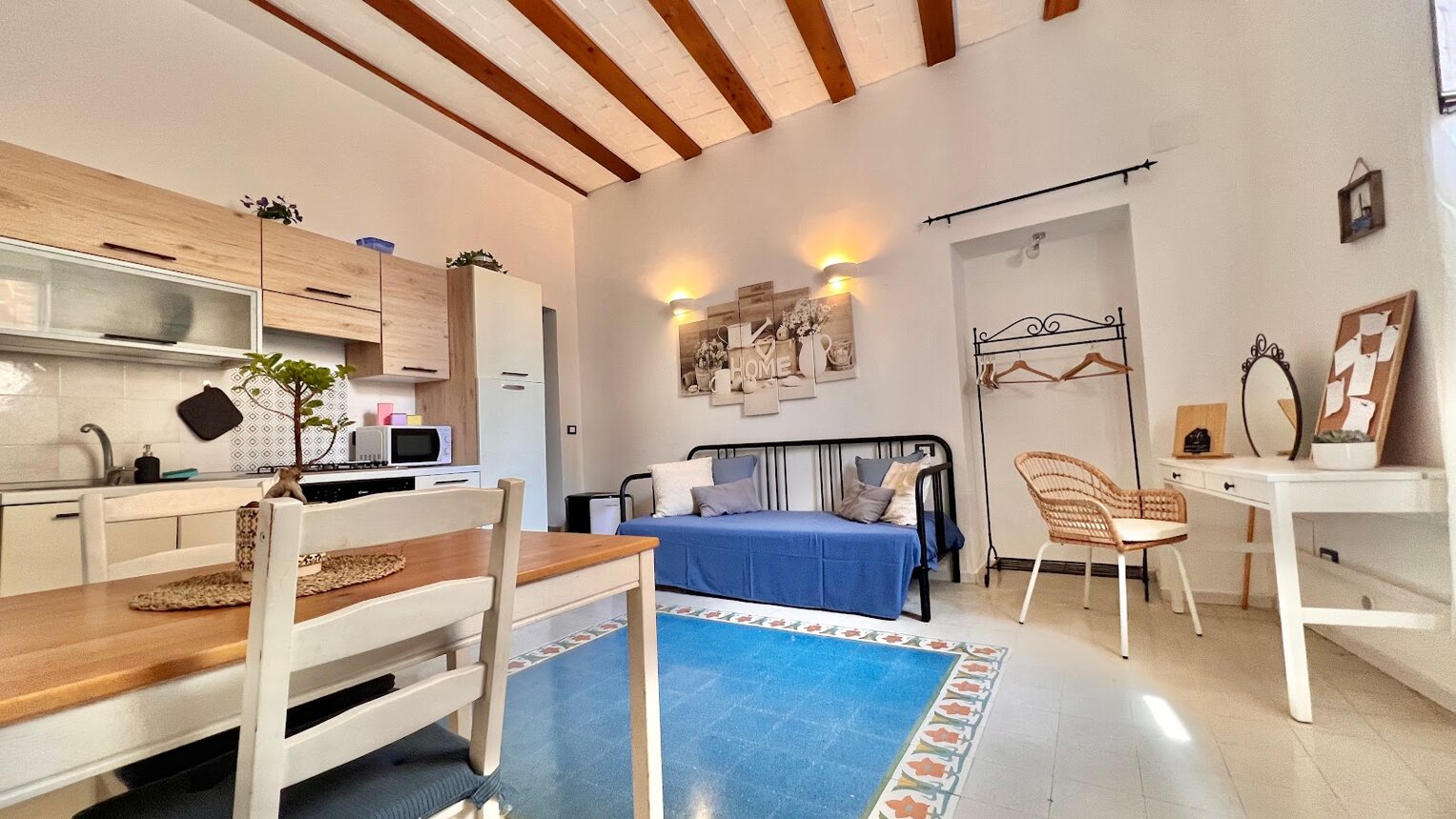 37031_c77858587b3a9acb2abba593dd35f2dbf9527db4