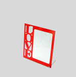 cornice-in-plexiglass-red-love