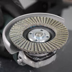 distar-flap-1152223-scrub