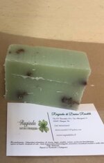 sapone-naturale-al-taglio-alla-malva