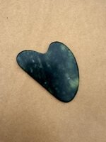 gua-sha-in-giada