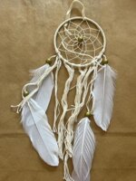 acchiappasogni-con-piume-e-pietre