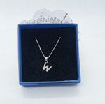 collana-in-argento-con-lettera