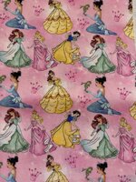 stoffa-principesse-fondo-rosa