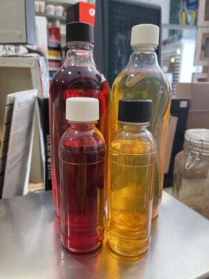 manoni-20-olio-paglierino-giallo-e-rosso