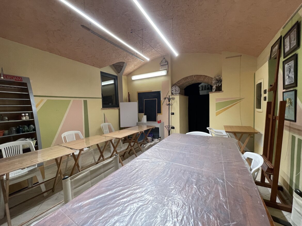 d2ce5508-e84a-4f44-b73f-3ba26c4f3f4a