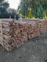 pali-tutori-in-castagno-30-cm-x-30-cm-h-170-cm