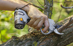 forbice-da-potatura-m32c-pellenc-con-batteria-on-board-32-mm
