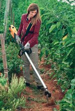 cultivion-alpha-pellenc-zappatrice-sarchiatrice-con-batteria-on-board