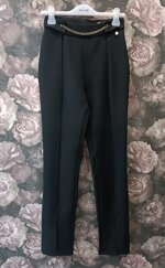 pantaloni-spacco-davanti